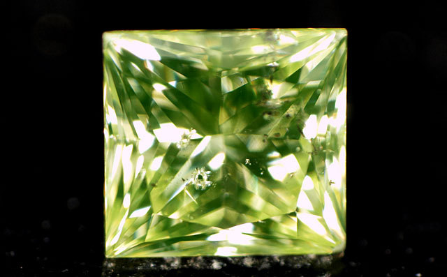 天然グリーンダイヤモンド ルース (裸石) 0.246ct 【 ファンシー 