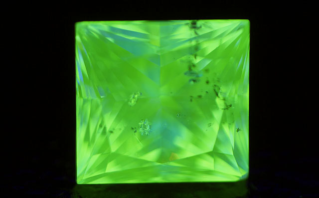 天然グリーンダイヤモンド ルース (裸石) 0.246ct 【 ファンシー 