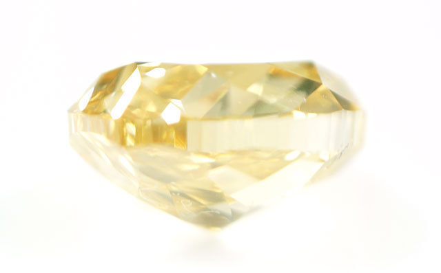 天然イエローダイヤモンド ルース(裸石） 0.104ct, VS-1 【蛍光性は 