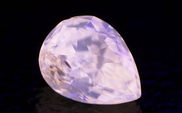 卸売価格】 0.765ct でかす ペアシェイプ ダイヤモンド ルース 裸石 蛍光