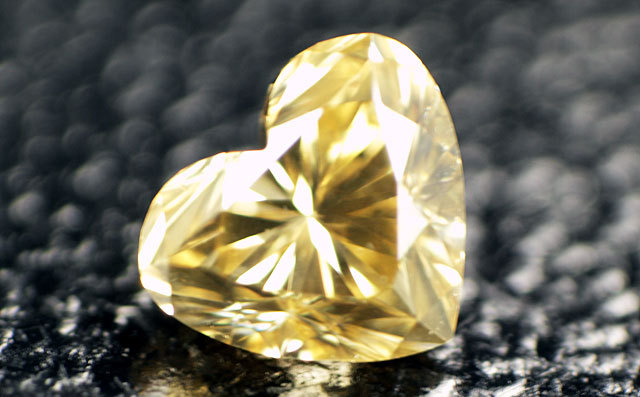 イエローダイヤモンド 剥が ルース 1.010ct