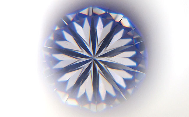 72面体カット 】 天然ダイヤモンド ルース(裸石) 0.201ct, Eカラー  