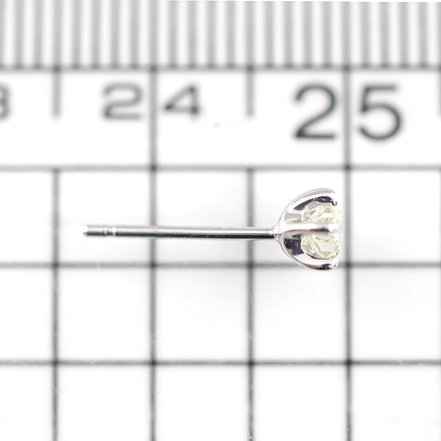 天然ダイヤモンド 0.113ct, M, SI-1 片耳用ピアス（シングルピアス 