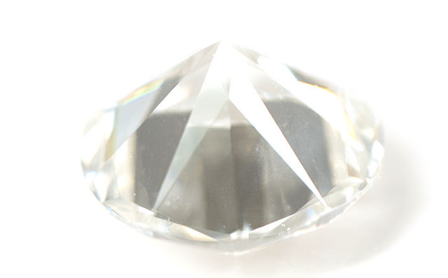 57面体カット 】【 ダイヤの中に星(五芒星)が見えます 】 天然