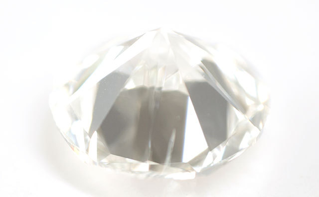 57面体カット 】【 ダイヤの中に星(五芒星)が見えます 】 天然