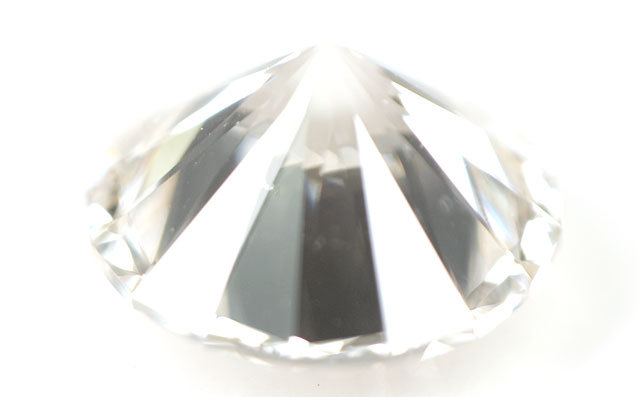 ビーナスアローダイヤモンド0.077ct