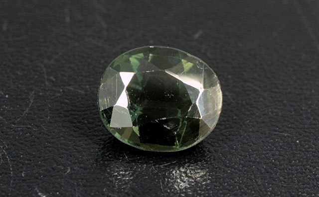 サファイア ルース(裸石) 3.015ct ( ダークグリーン/サファイヤ 