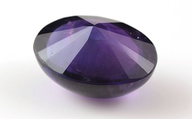 カボションカットのアメジスト ルース(裸石) 12.89ct (アメシスト/紫 