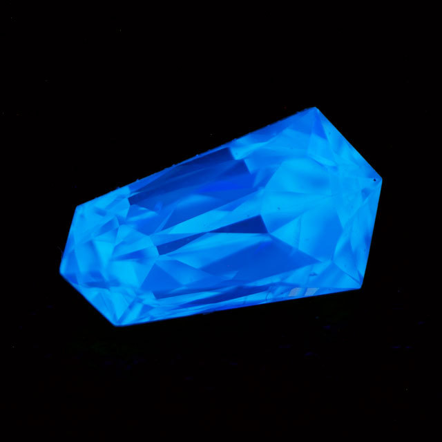 天然イエローダイヤモンド ルース(裸石) 0.125ct, ファンシー・ライト 