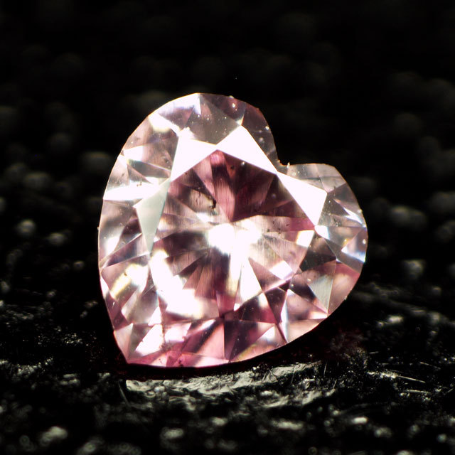天然ピンクダイヤモンド ルース (裸石) 0.039ct, Fancy Intense 