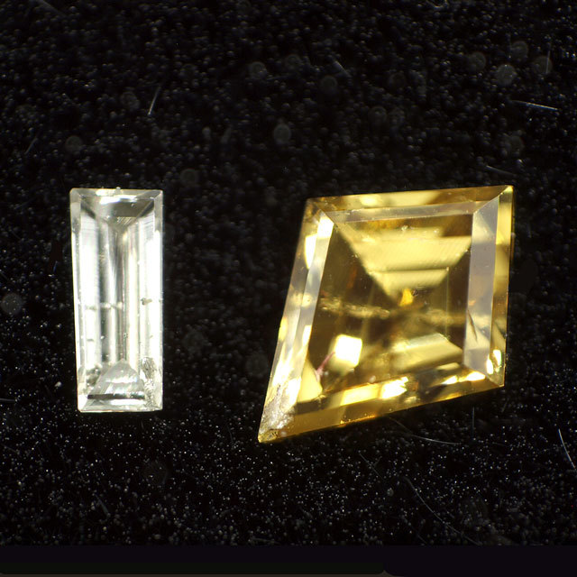 ダイヤモンド ルース(裸石) セット 0.080ct ( 2ピース合計 )