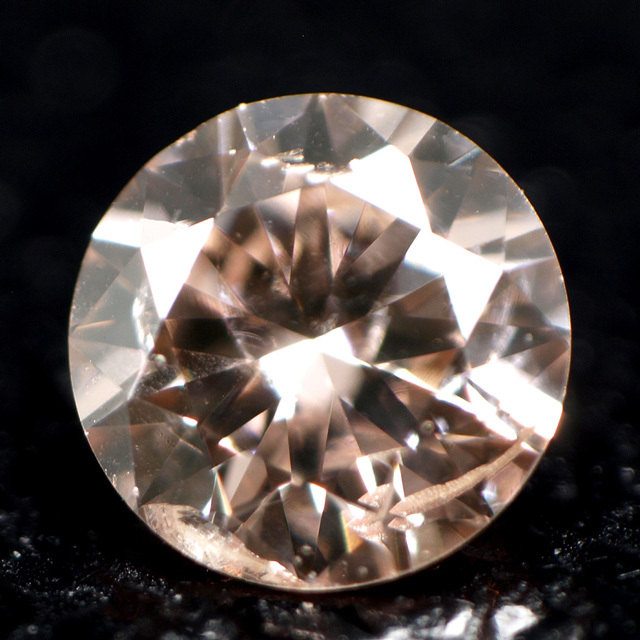 天然ピンクダイヤモンド ルース(裸石) 0.056ct, Fancy Light Brown  