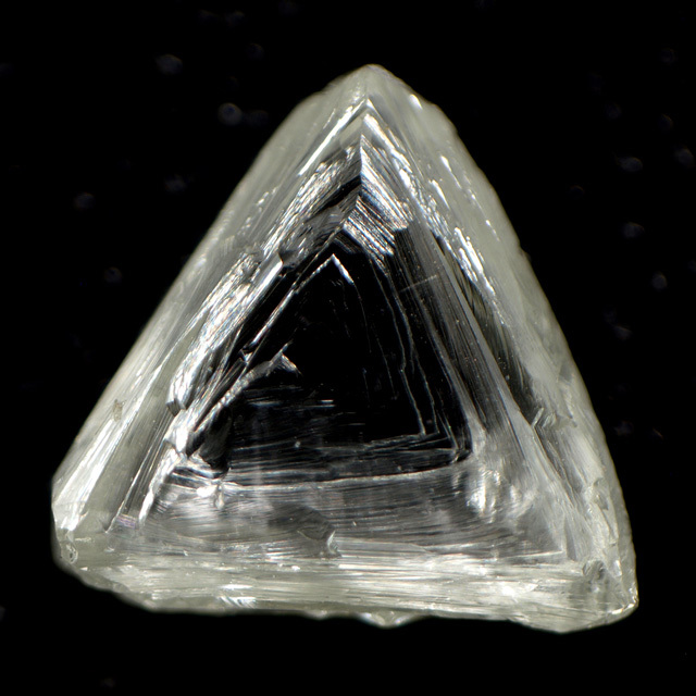 ダイヤモンド原石 ルース 0.190ct 【マクルと呼ばれる三角形の