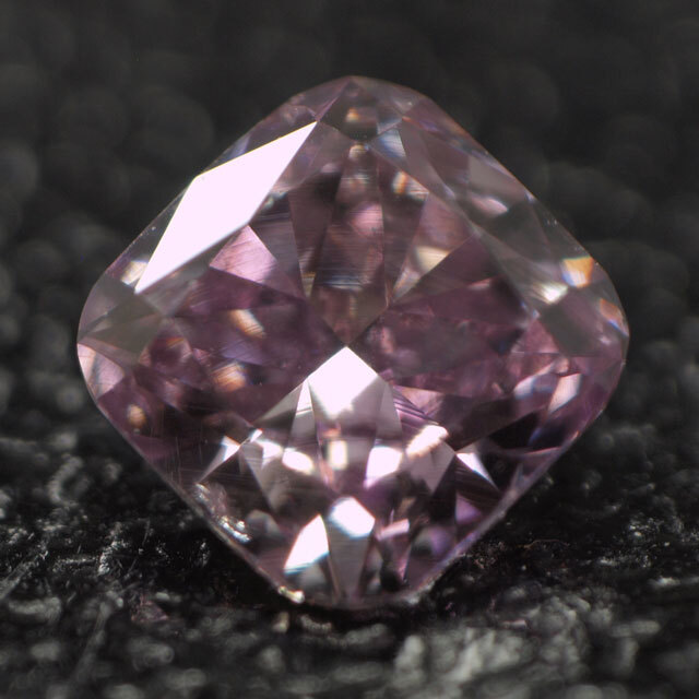 天然パープルダイヤモンド ルース（裸石）0.109ct, Fancy Intense Pink 