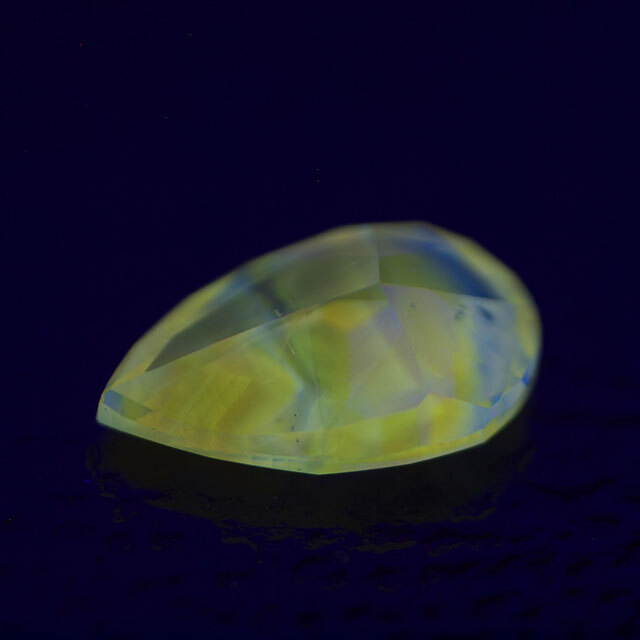 『専用です』天然無処理 ピンクダイヤモンド イエロー カラーレス 計0.43ct 天然無処理 ピンクダイヤモンド イエロー カラーレス 計0.43ct PT