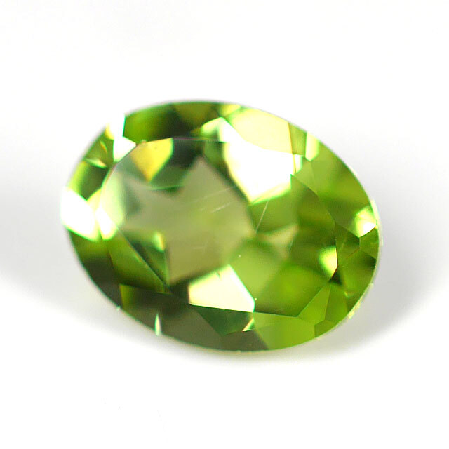 ペリドット ルース(裸石) 1.32ct, オーバル(楕円形) (ペリドート/橄欖 