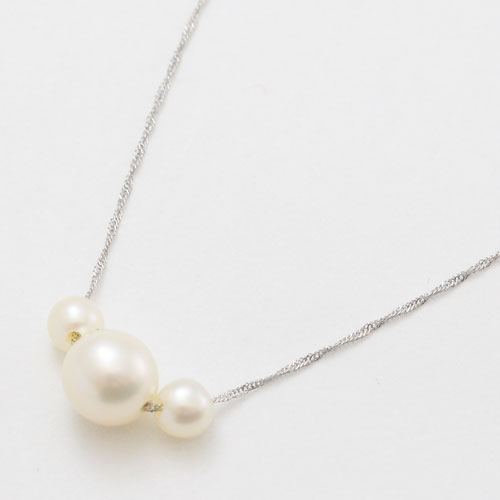 18金ホワイトゴールド トリプル 淡水パール ペンダント スクリューチェーン　ネックレス　2327-PG15