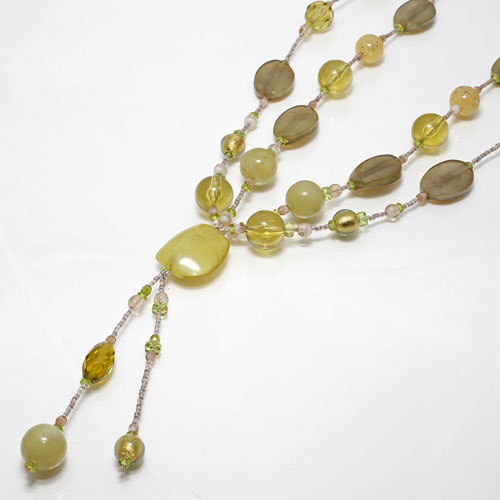 ベネチアングラス ネックレス ナチュラル モスグリーン イタリア製 アヴェ・カプリース　2404-NV15