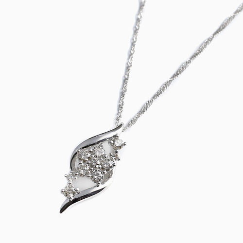 プラチナ 950/1000 Pt850 ダイヤモンド 0.3カラット ペンダント フラワー　4379-HG21