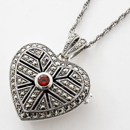 シルバー ロケットペンダント 天然石 ガーネット マルカジット チェーン付　5435-LS17