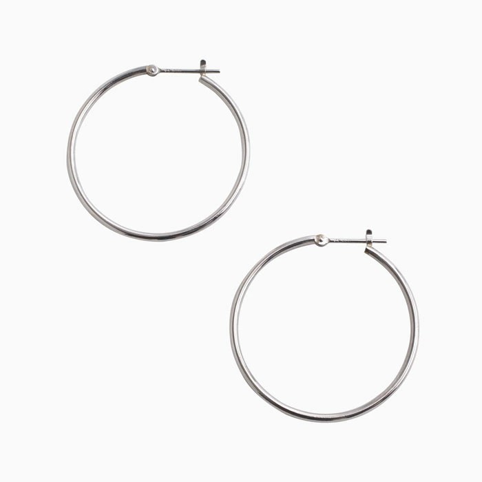 【送料無料】正規品 プラチナ/Pt900 pt900/プラチナ900 Platinum ピアス/フープピアス キャッチレス リングピアス 大きめピアス/1.5mm 30ｍｍ シンプル 両耳 オシャレピアス つけっぱなし スキンジュエリー 軽量 地金イヤーアクセ プレゼント 6172-UK24