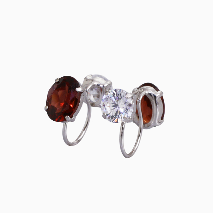10金 K10 K10WG ホワイトゴールド イヤークリップ イヤリング 両耳用 ゴールドアクセサリー ガーネット Garnet キュービックジルコニア CZ リバーシブル日本製 刻印入り クリックポスト対応 6691-UK26