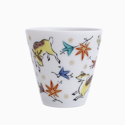 九谷焼 縁起猪口（ぐい飲み ）北陸伝統工芸 <紅葉鹿> 7236-SK24