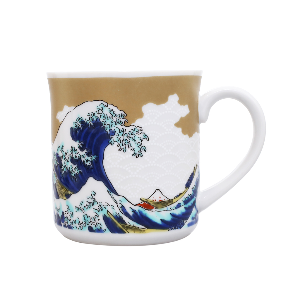 【送料無料】日本製 九谷焼 九谷五彩 磁気 陶器 陶磁器  コップ マグカップ 北斎 波 青郊窯 華やか 鮮やか お洒落 オシャレ お祝い 記念日 誕生日 結婚祝い 開店祝い プレゼント 贈り物 7482-SK25