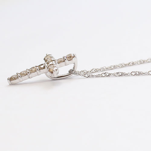 18金 ホワイトゴールド ネックレス ダイヤモンド 0.2ct クロス ペンダント　0178-PG08