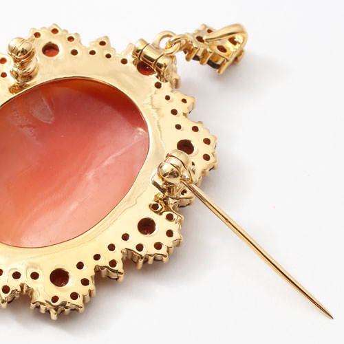 シルバー ペンダント兼用ブローチ 天然ガーネット合計4.3カラット シェルカメオ チェーン付　0194-PS08