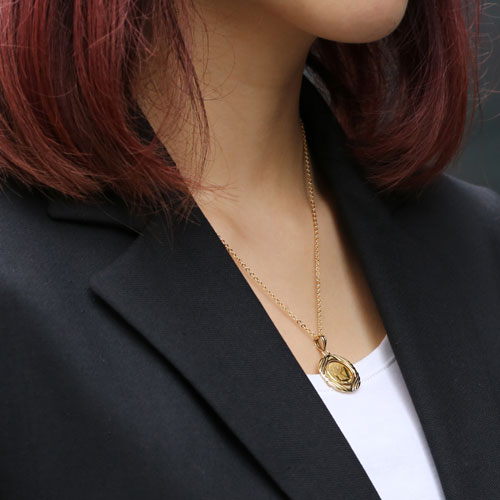 純金 コイン 1/25オンス ペンダント エンジェル/天使 【両面ガラス入】K18枠　0493-PG08