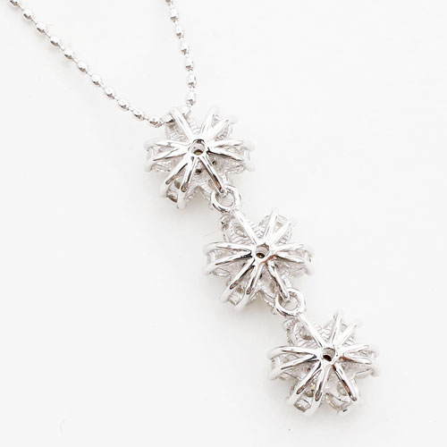 18金ホワイトゴールド トリロジーダイヤモンド 1ct ペンダント　0545-PP08