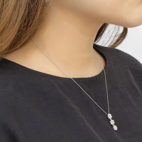 18金ホワイトゴールド トリロジーダイヤモンド 1ct ペンダント　0545-PP08