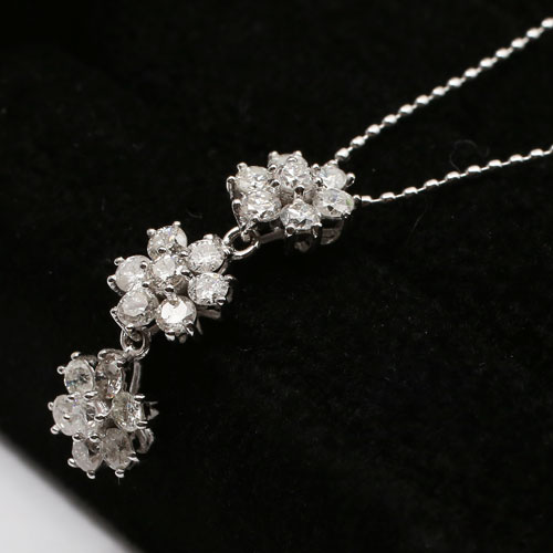 18金ホワイトゴールド トリロジーダイヤモンド 1ct ペンダント　0545-PP08