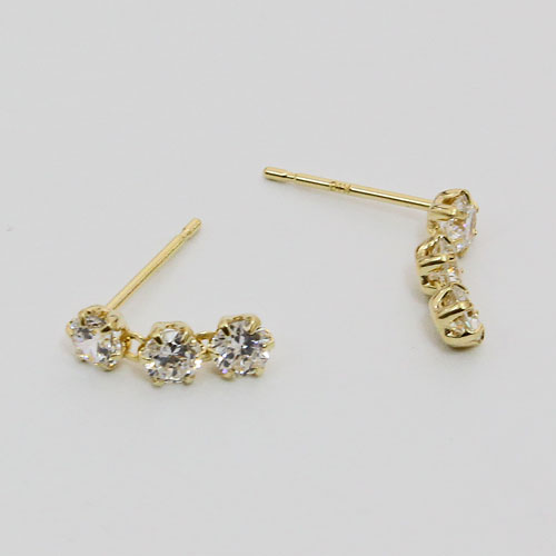 18金 スリーストーン ピアス 合計1.2カラット シリコンキャッチ式　0593-IG14