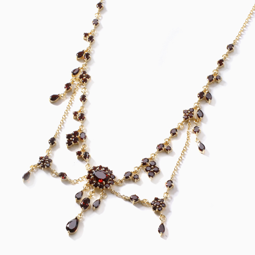 【送料無料】【ドイツ製】天然石 ガーネット ネックレス/デザインネックレス/ペンダント シルバー/SV925 ゴールド仕上げ お洒落 パーティー 1月誕生石 レディース アクセサリー　お洒落/ファッション/アイテム  花 アズキチェーン 1250-NS10