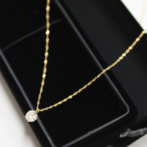 18金 キュービックジルコニア 0.5ct ペンダント