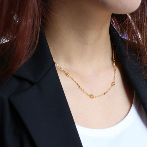 純金 ネックレス ボール＆フラワー デザイン 42cm 4.4ｇ　1575-NG11