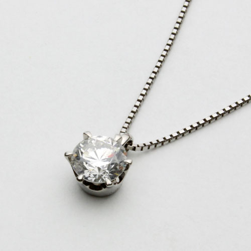 【美品】ダイヤモンド一粒ダイヤネックレス　ベネチアンプラチナチェーン プラチナ900ダイヤモンドペンダントベネチアンチェーン