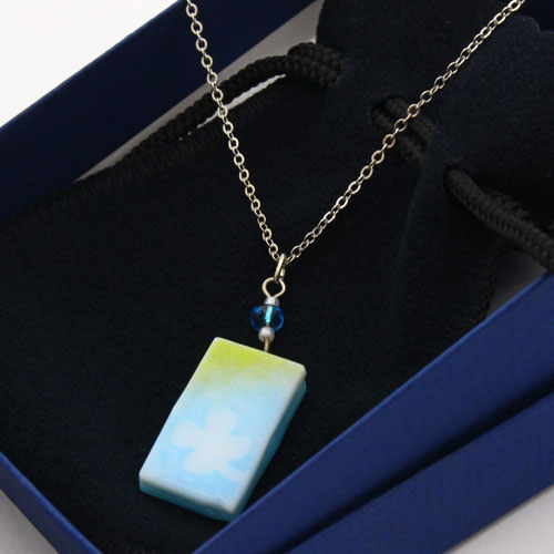 ◇北海道 小樽◇手作り ・ ガラスペンダント（ブルーハッピー）　1840-PS12