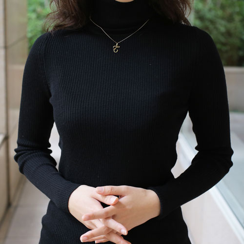 18金 ペンダント イエローゴールド イニシャル T デザイン　1989-PG12