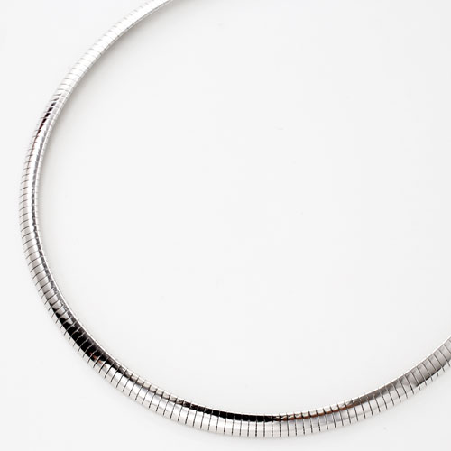 シルバー オメガ 中空 ネックレス イタリア製　3039-NS16