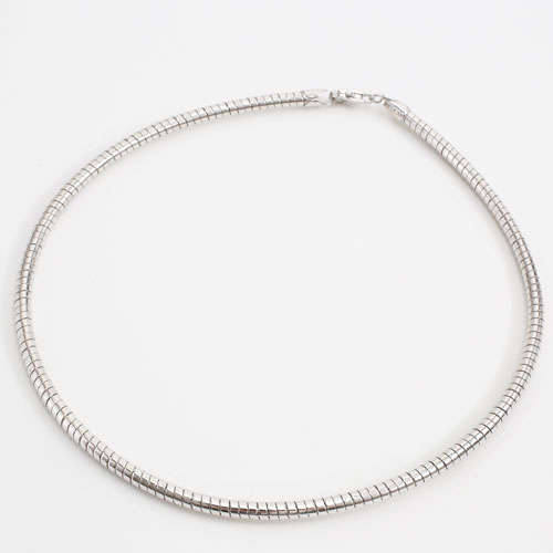 シルバー イタリア製 形状記憶 ラウンドオメガネックレス 引輪式　3629-NM17