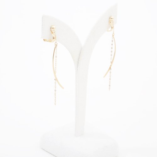 イエロー イヤーカフ クリップタイプのイヤリング イエロー イヤーカフ クリップタイプのイヤリング