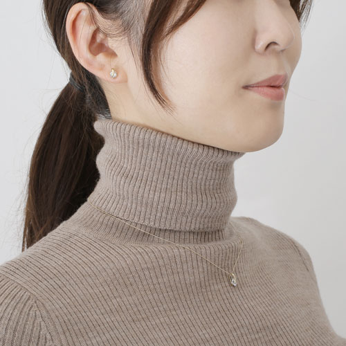 9金 K9 キュービックジルコニア シンプル ピアス 4422-AD20