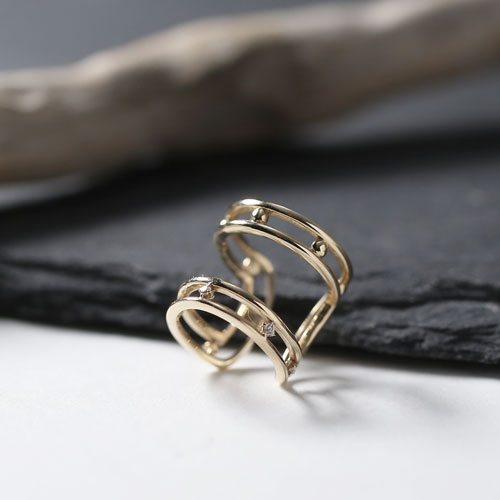 イヤーカフ 10金 K10 オシャレ キュービックジルコニア  4464-UK21