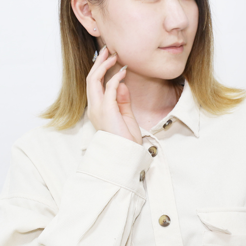 スワロフスキー 純チタン PURETITANIUM MARE マーレ  ピアス 3mm ダイヤモンド・カラー 4499-TZ21