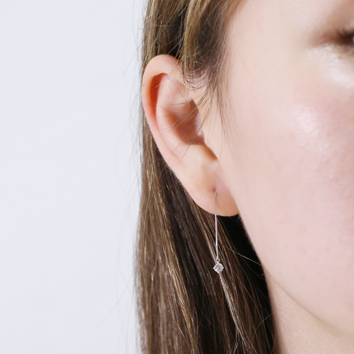 日本製 プラチナ Pt900 アメリカンピアス キュービックジルコニア　4613-UK21