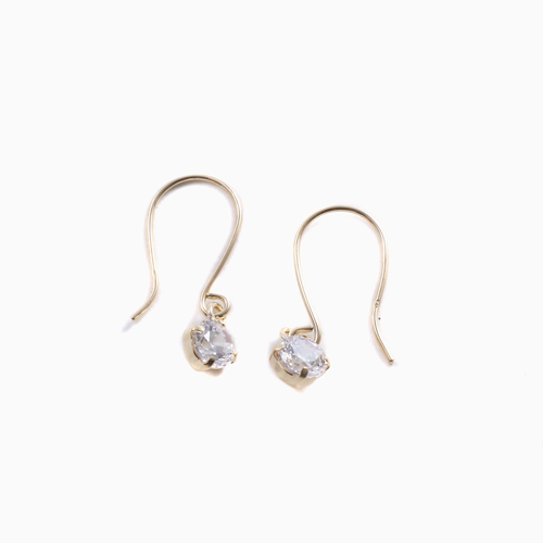 日本製 10金 K10 フック式ピアス キュービックジルコニア　4635-UK21