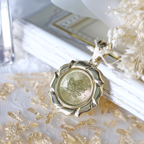 K24 18金 メイプルリーフ 1/10 コイン ペンダント 3.1g デザイン枠 4779-HG22